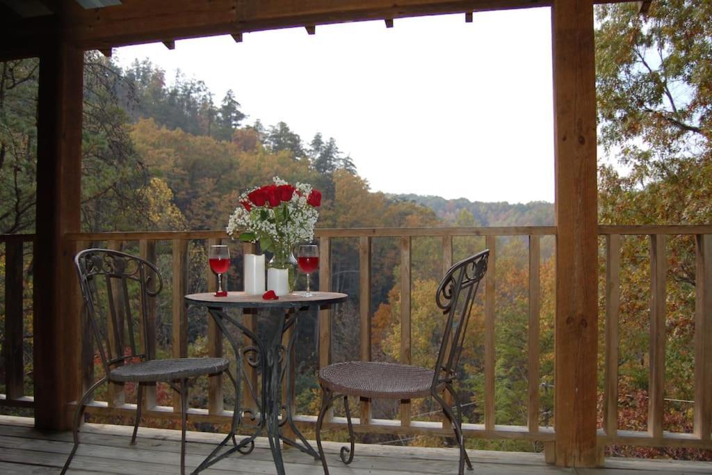 Little Cabin All To Yourself Sevierville Εξωτερικό φωτογραφία