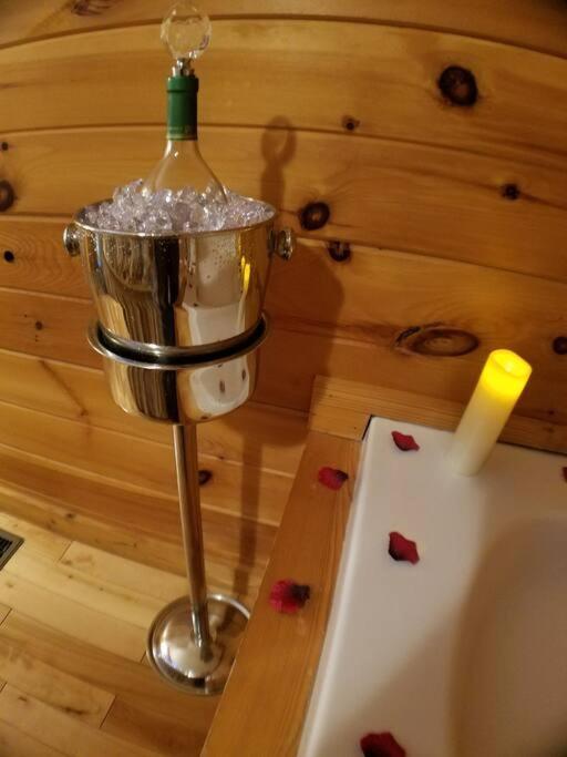Little Cabin All To Yourself Sevierville Εξωτερικό φωτογραφία