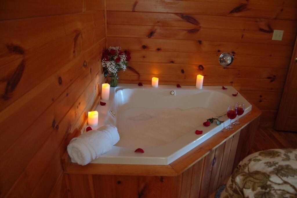 Little Cabin All To Yourself Sevierville Εξωτερικό φωτογραφία