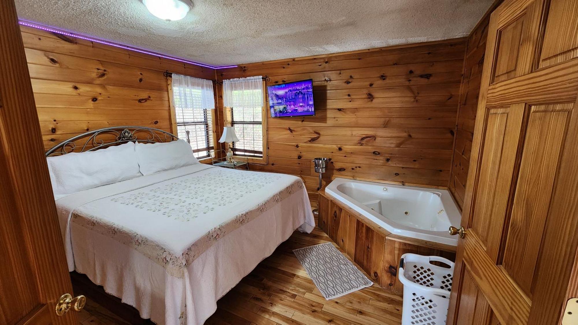 Little Cabin All To Yourself Sevierville Εξωτερικό φωτογραφία